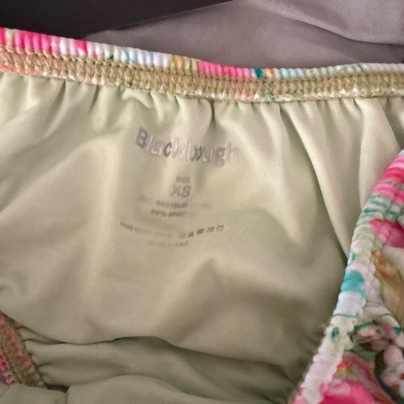 Blackbough swimsuit bikini set - Picture 3 of 3